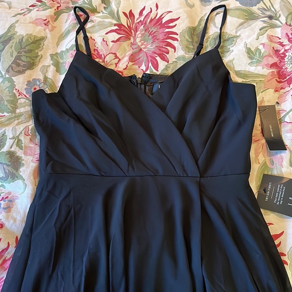 LULU's Size XL Black-Tie Gown Flowing Maxi V-Neck Fitted Top Flowing Skirt NEW - Picture 11 of 12